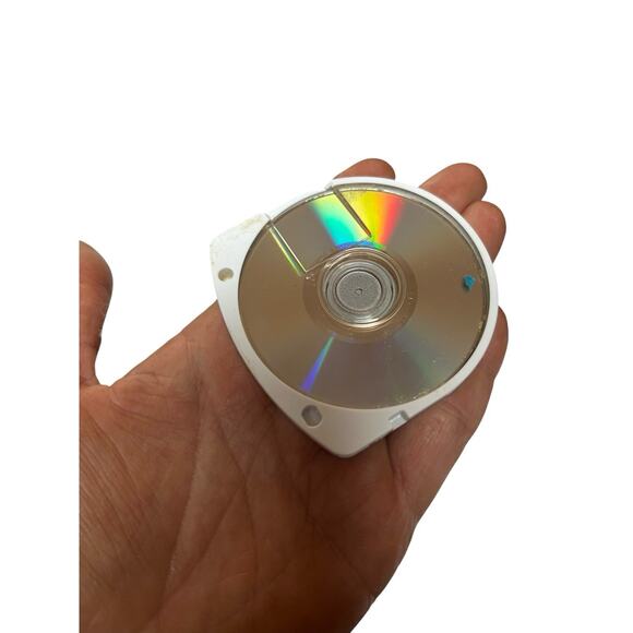 Fat Princess: Fistful of Cake (Sony PSP, 2010) - Picture 3 of 3